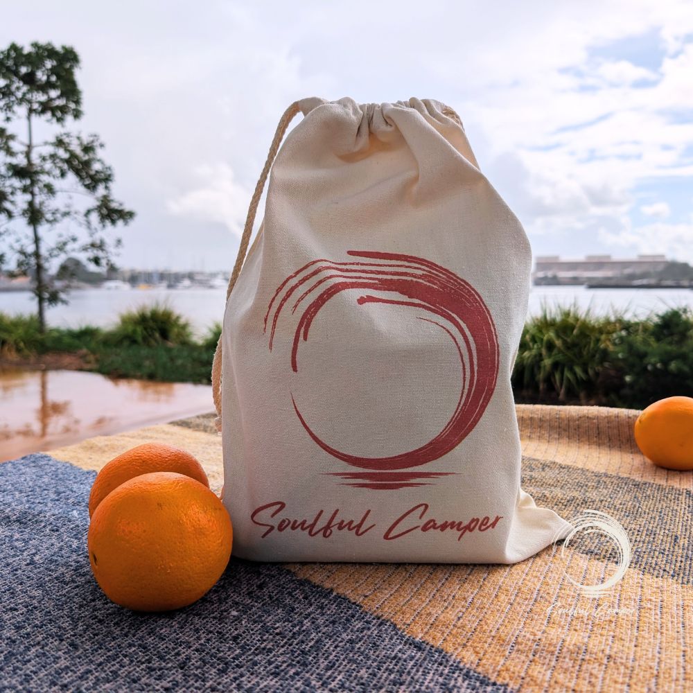 soulful-camper-canvas-bag-outdoor-display Soulful Camper canvas drawstring bag outdoor display with oranges